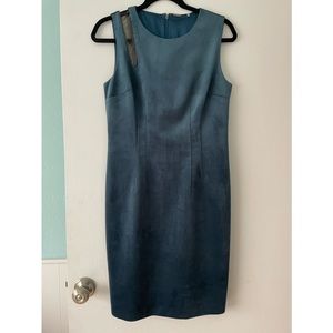 Ellie Tahari Blue/Teal Velvet Sheath Dress